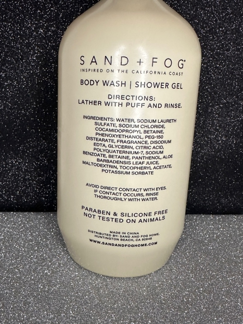 SAND + FOG Innocence Shower Gel 32oz **Discontinued Scent - Picture 2 of 3